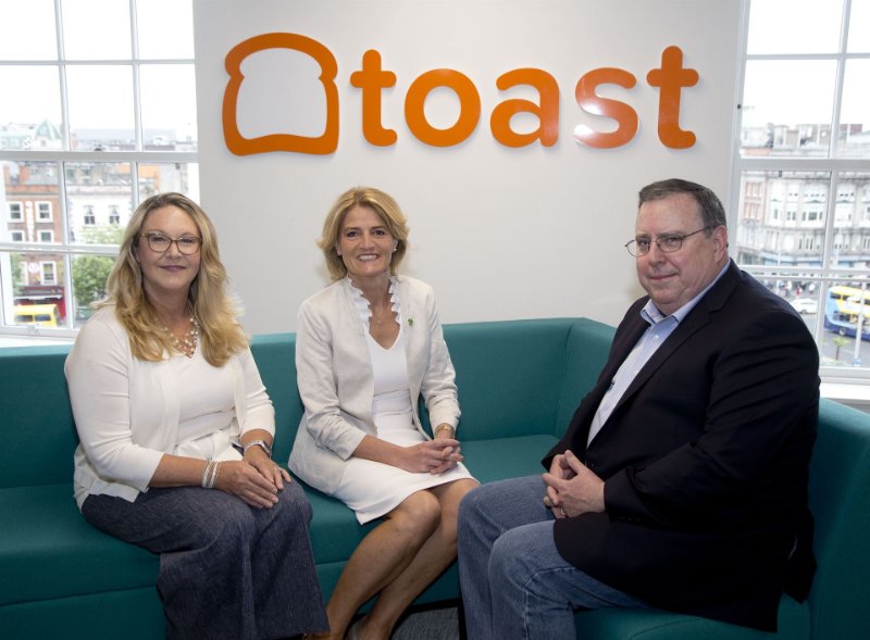 Rapid scaling from a small team in 2017 to 200+ by 2022